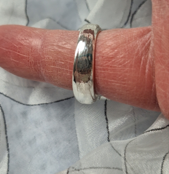 NWT Silver Dog Wrap Ring - Picture 2 of 3